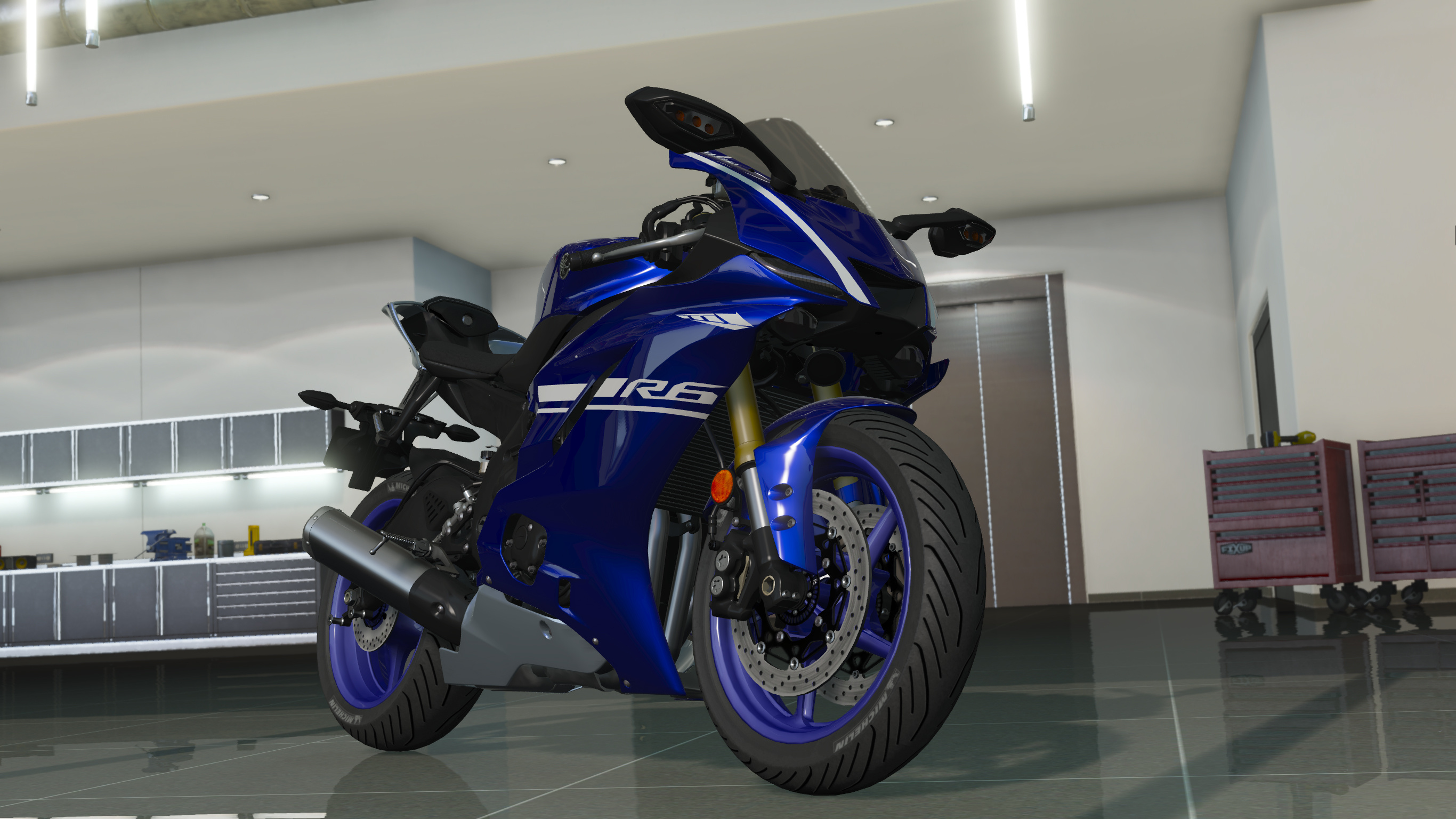 Yamaha R6